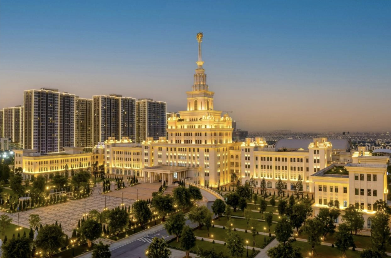 Định hướng thực tập cho sinh viên đại học VinUniversity: Thách thức “kép” trong đào tạo thế hệ Gen Z